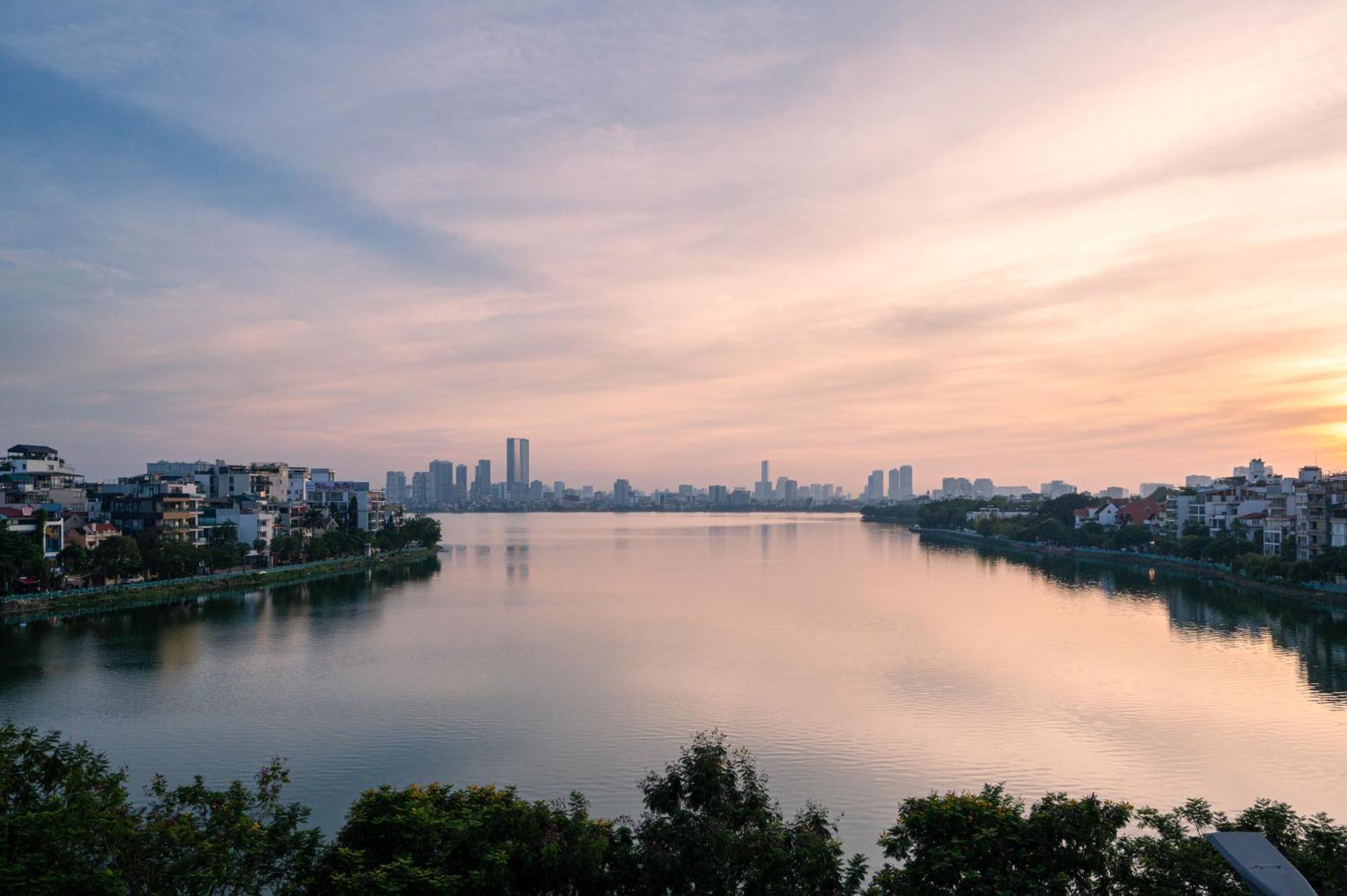 Luxe Paradise Suites Xuan Dieu Hanoi Eksteriør billede