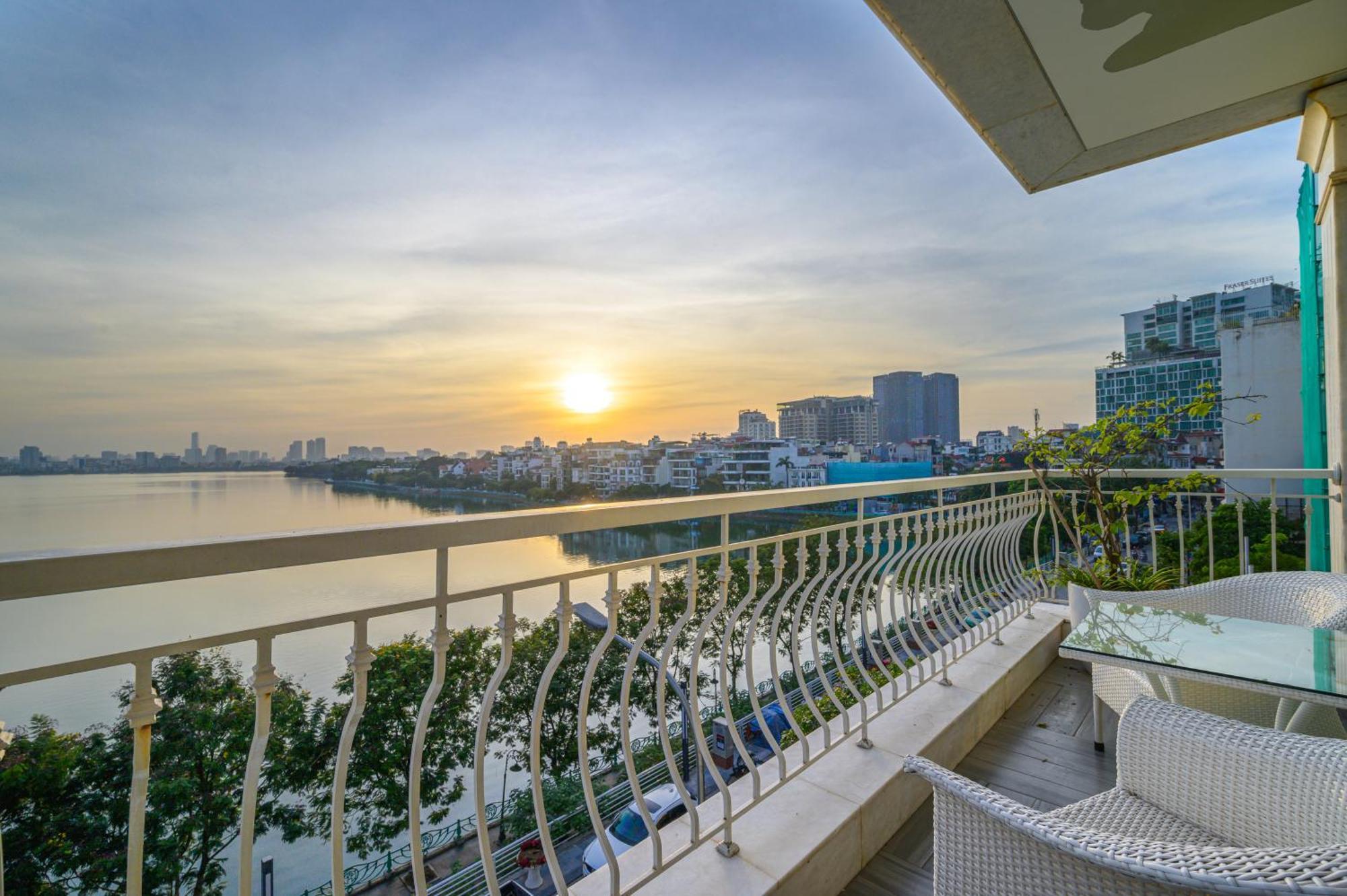 Luxe Paradise Suites Xuan Dieu Hanoi Eksteriør billede