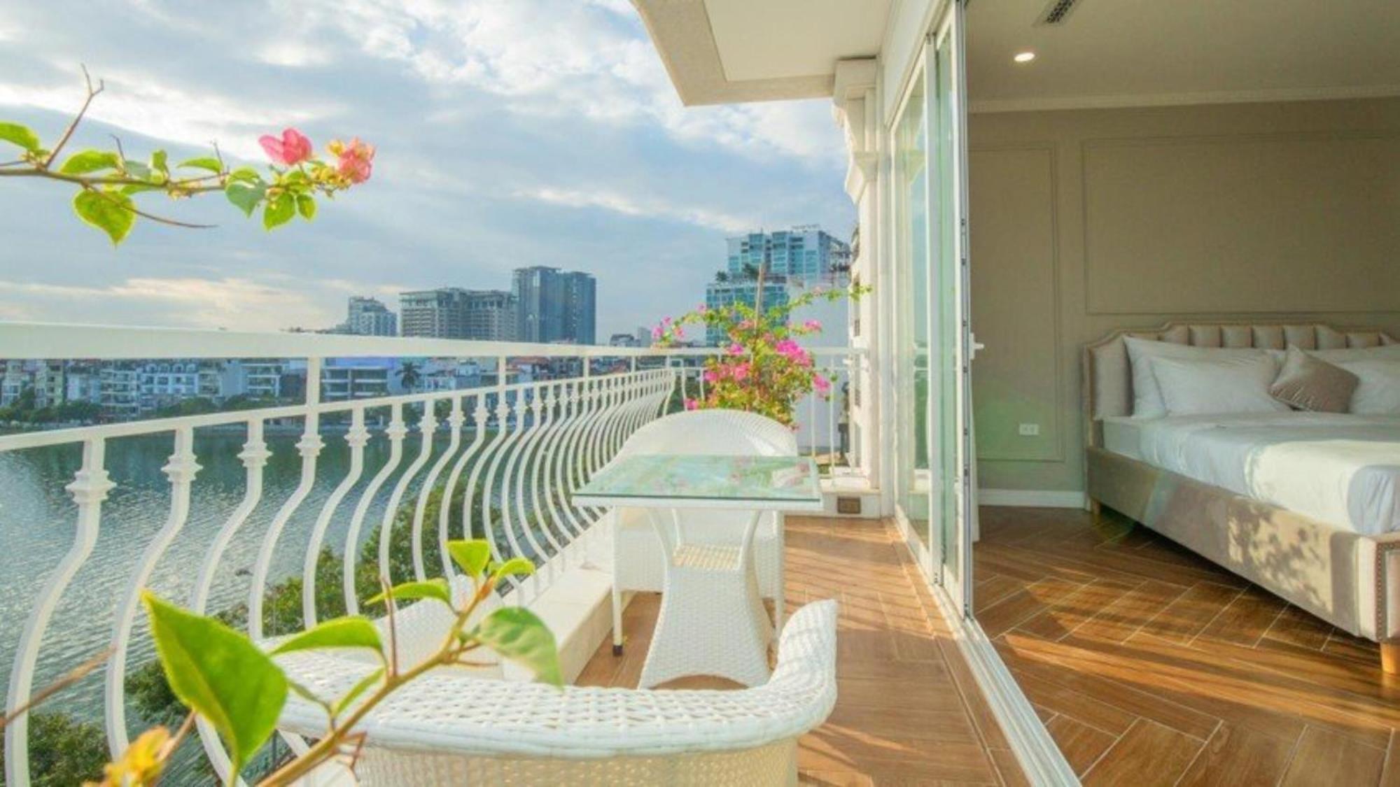 Luxe Paradise Suites Xuan Dieu Hanoi Eksteriør billede